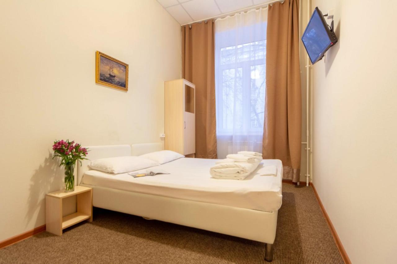 科兹卡多芬斯卡娅阿罗马酒店 莫斯科 客房 照片